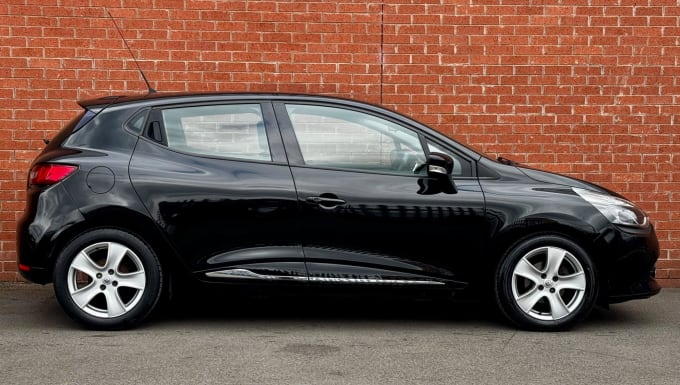 2025 Renault Clio