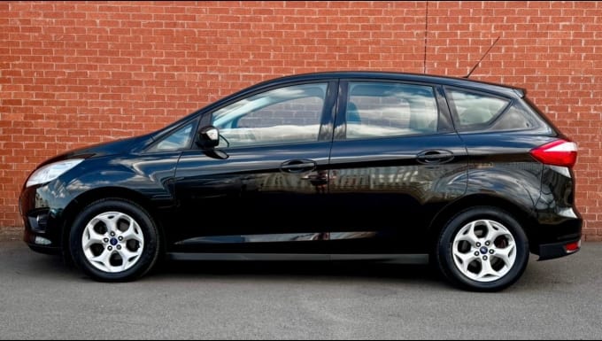 2025 Ford C-max