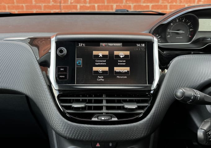 2025 Peugeot 2008