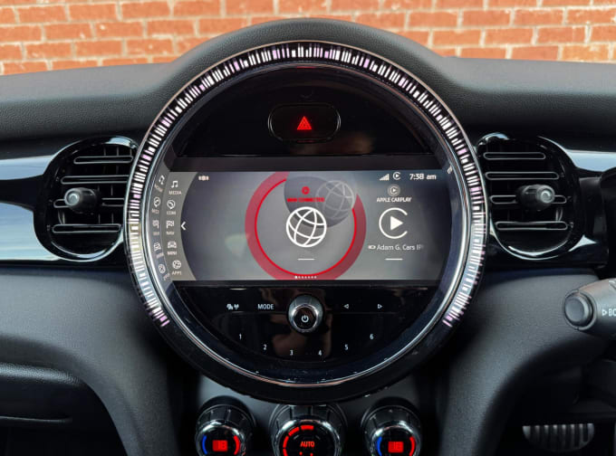 2025 Mini Hatch