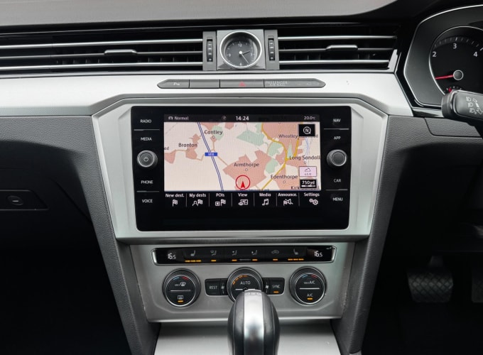 2025 Volkswagen Passat