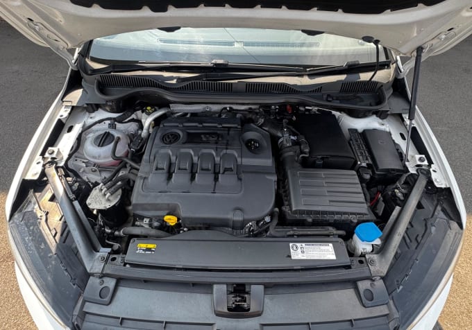 2025 Volkswagen Golf Sv