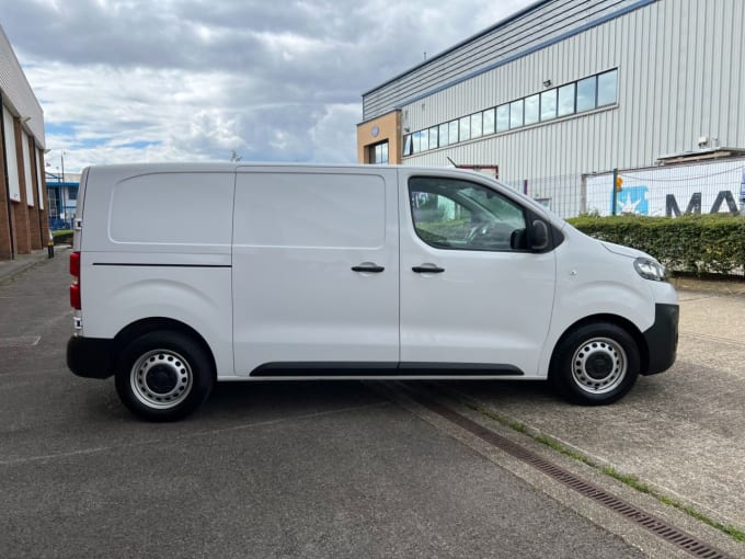 2024 Vauxhall Vivaro