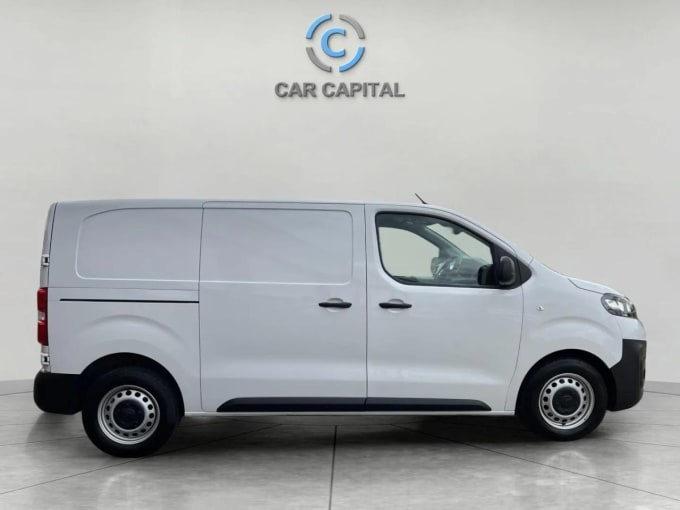 2025 Vauxhall Vivaro