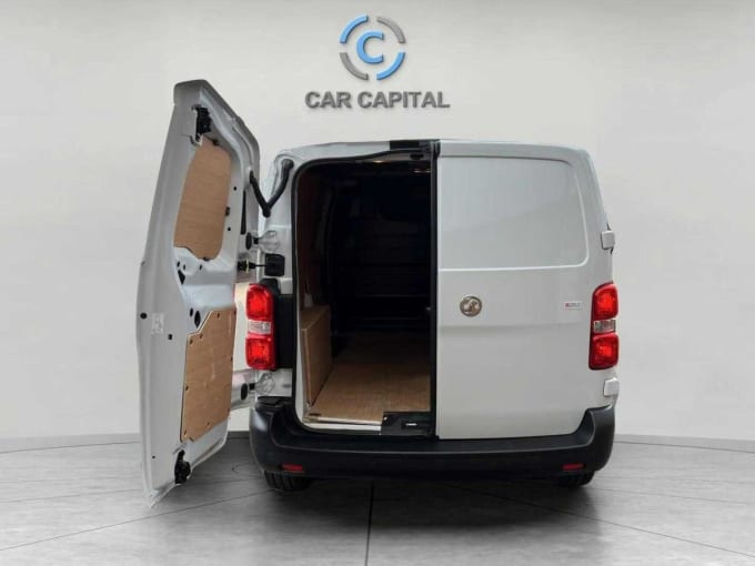 2025 Vauxhall Vivaro