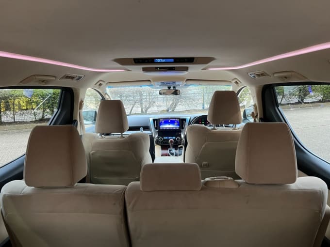 2021 Toyota Alphard