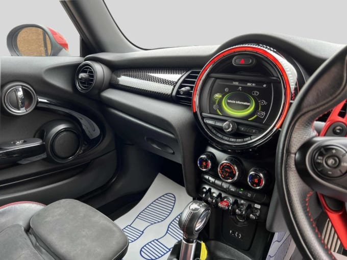 2025 Mini Hatch John Cooper Works