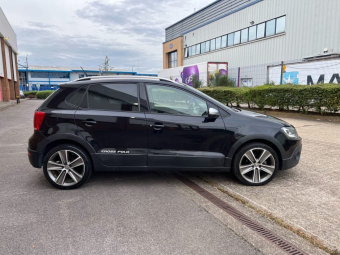 2024 Volkswagen Polo Cross