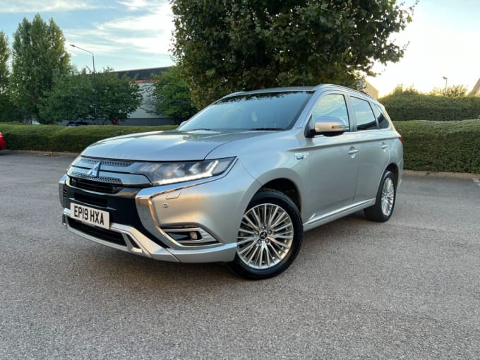 2024 Mitsubishi Outlander