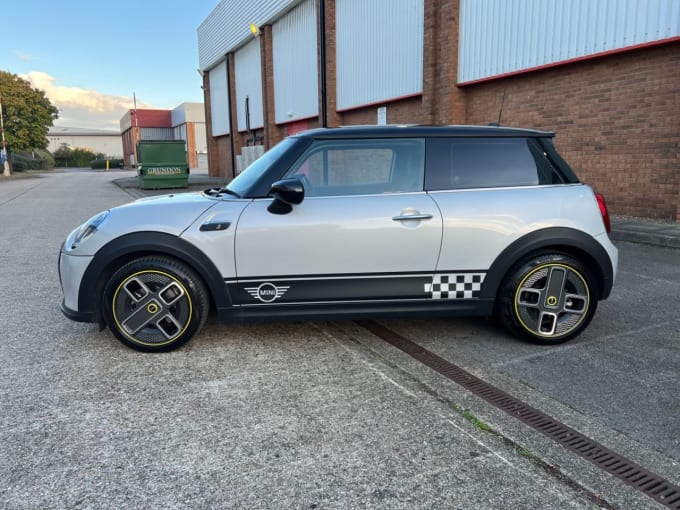 2024 Mini Electric Hatch