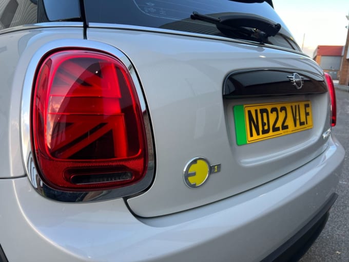 2024 Mini Electric Hatch