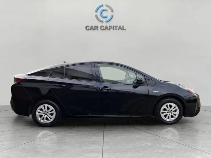 2025 Toyota Prius