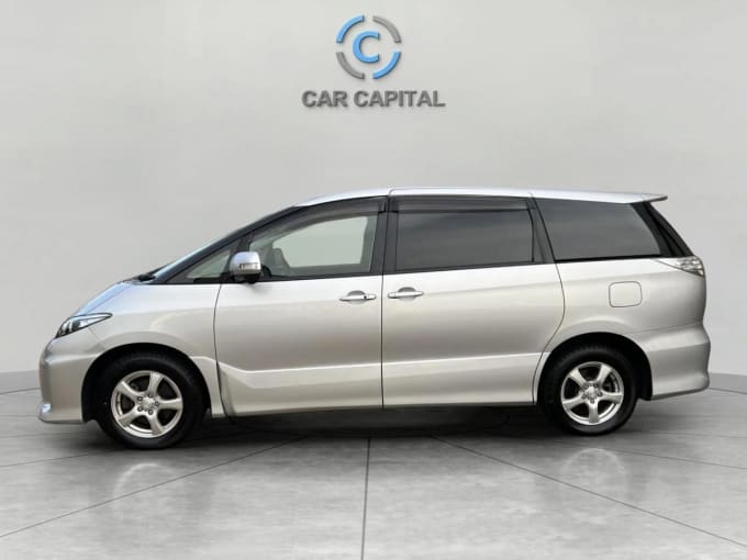 2025 Toyota Estima