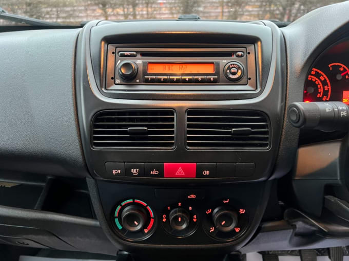 2025 Vauxhall Combo