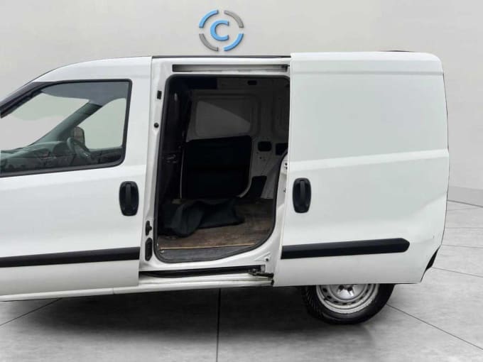 2025 Vauxhall Combo