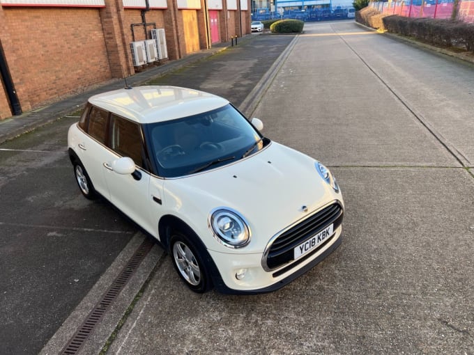 2025 Mini Hatch