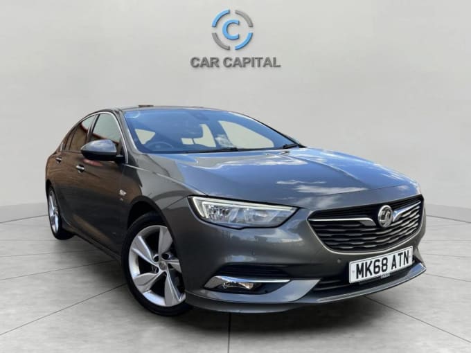 2025 Vauxhall Insignia