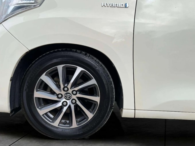 2025 Toyota Alphard