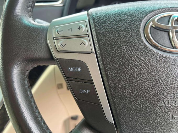 2025 Toyota Alphard