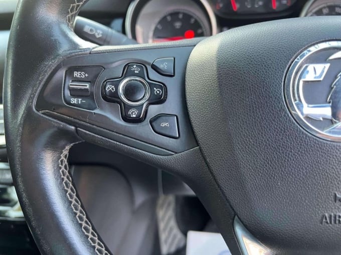 2025 Vauxhall Astra