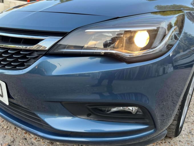 2025 Vauxhall Astra