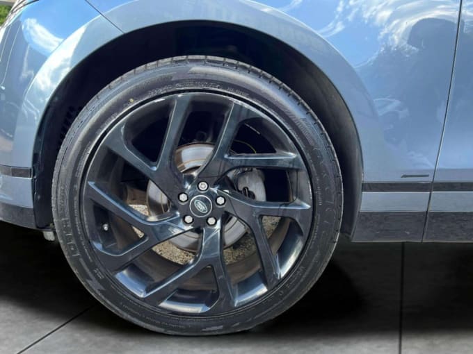 2025 Land Rover Range Rover Velar