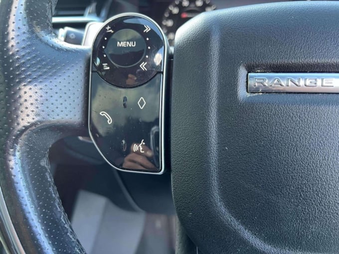 2025 Land Rover Range Rover Velar