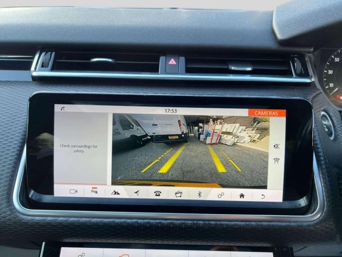 2025 Land Rover Range Rover Velar