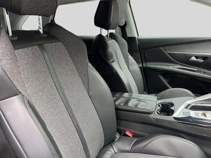 2025 Peugeot 3008