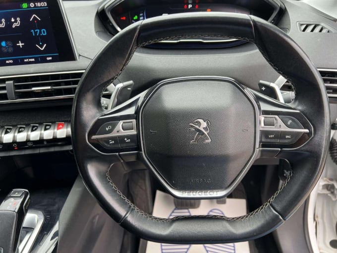2025 Peugeot 3008