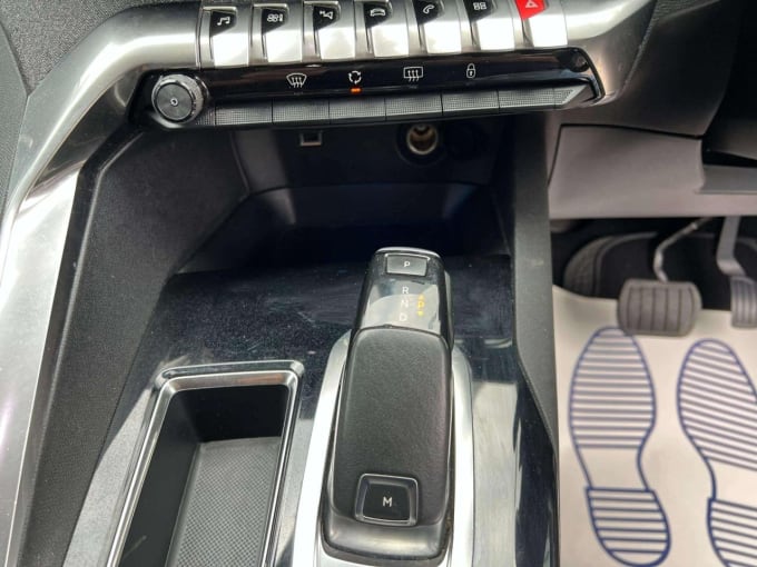 2025 Peugeot 3008
