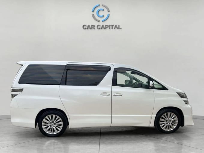 2025 Toyota Vellfire