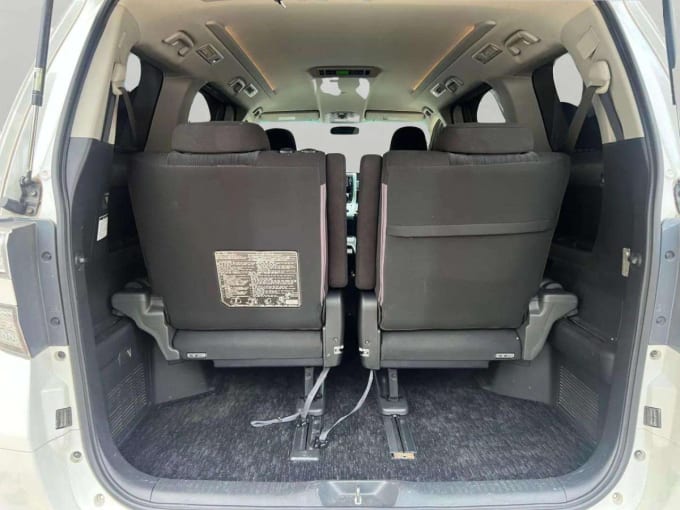 2025 Toyota Vellfire