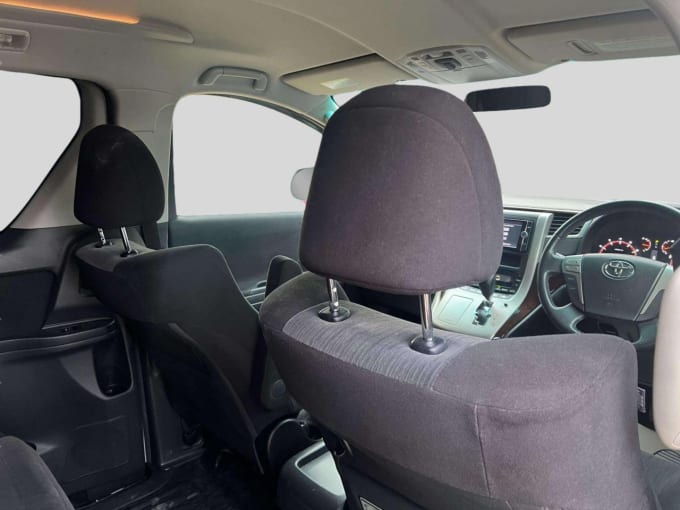 2025 Toyota Vellfire