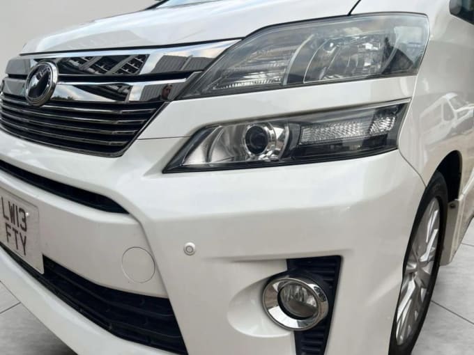 2025 Toyota Vellfire