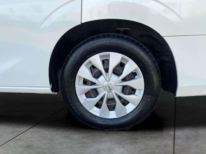 2025 Nissan Serena