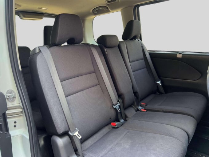 2025 Nissan Serena