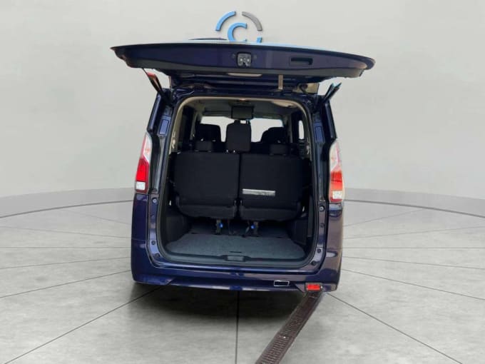 2025 Nissan Serena