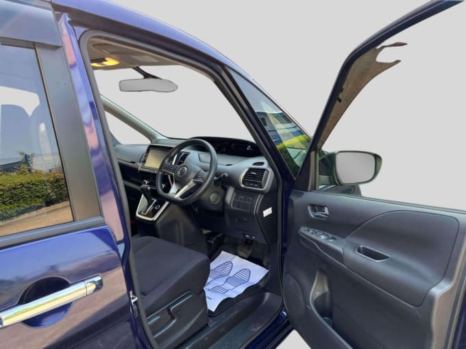 2025 Nissan Serena