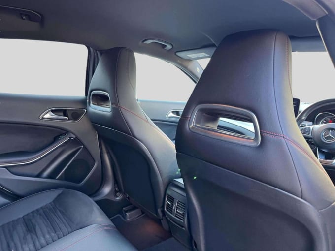 2025 Mercedes-benz Gla