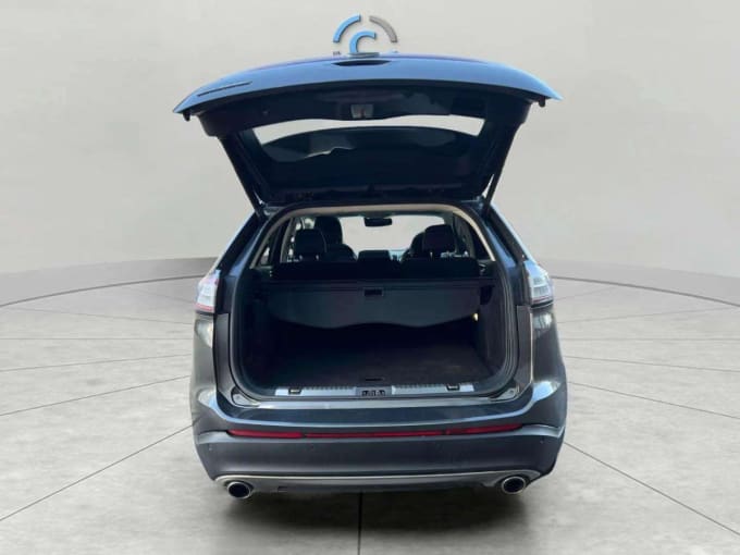 2025 Ford Edge