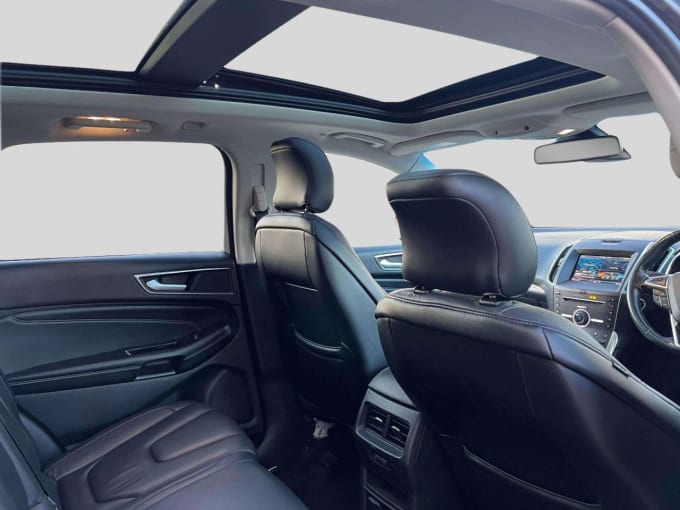 2025 Ford Edge