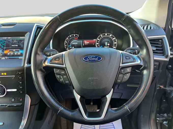 2025 Ford Edge