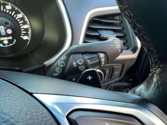 2025 Ford Edge