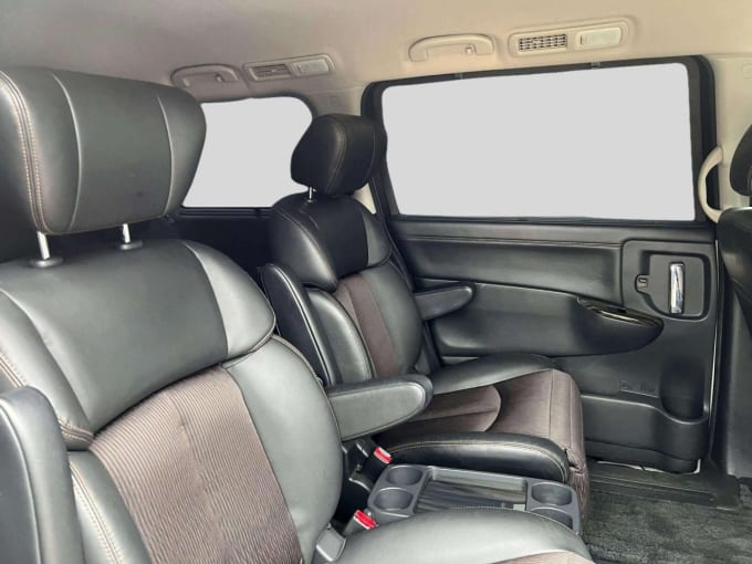 2025 Nissan Elgrand