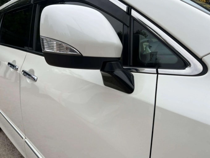 2025 Nissan Elgrand