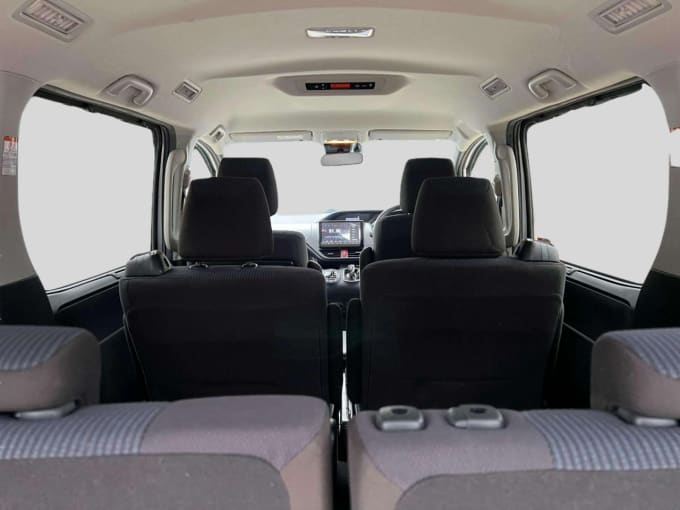 2025 Toyota Noah