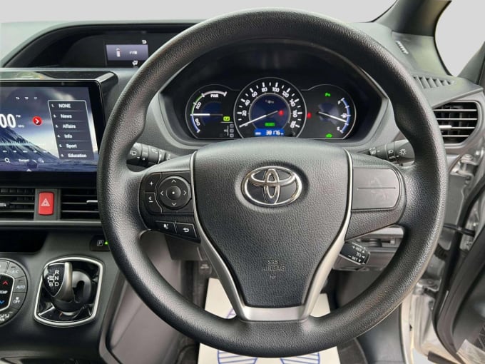 2025 Toyota Noah