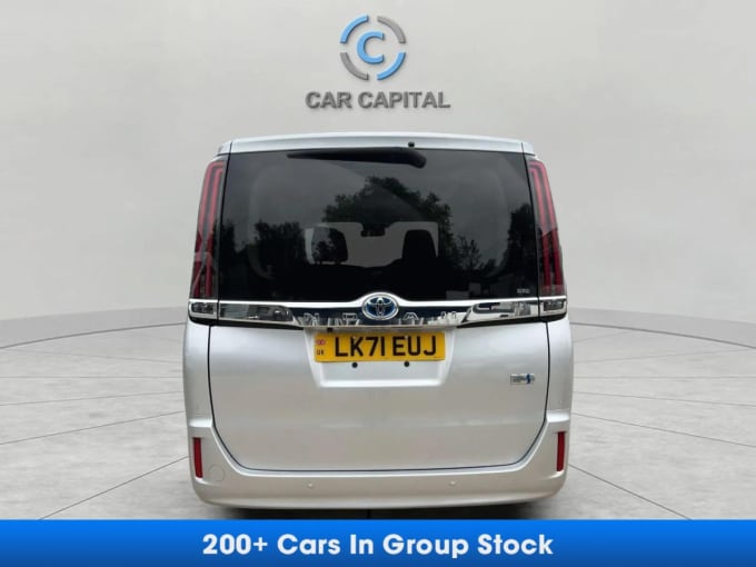 2025 Toyota Noah