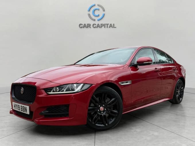 2025 Jaguar Xe